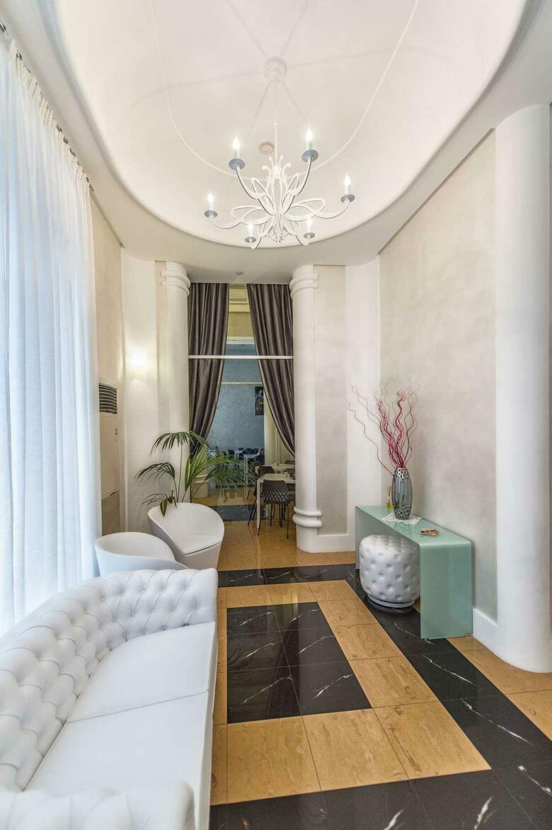 Artemisia Palace Hotel