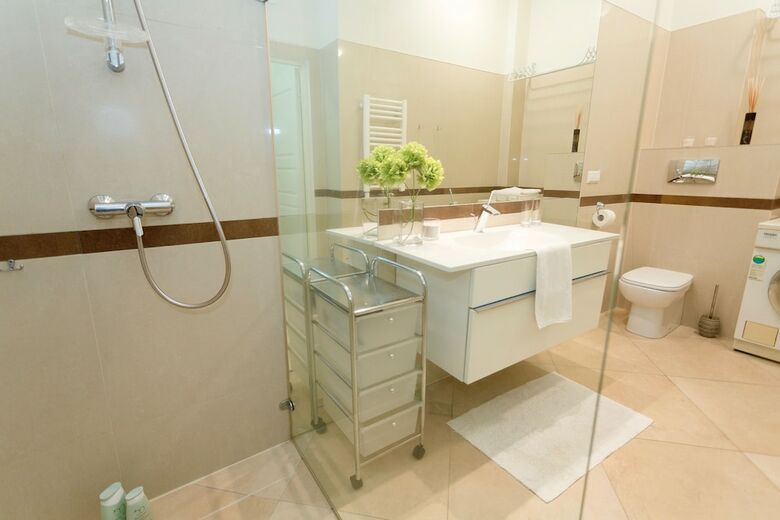 Vilnius Apartments & Suites - Town Hall