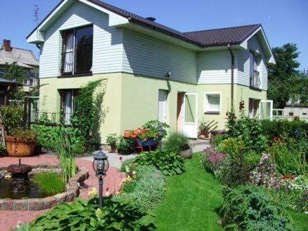 Hostal Vila Florena
