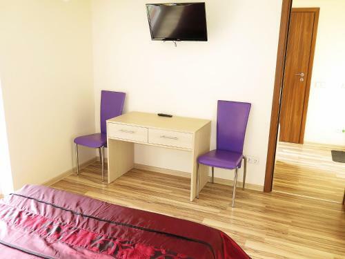 Hostal Justinos Vila