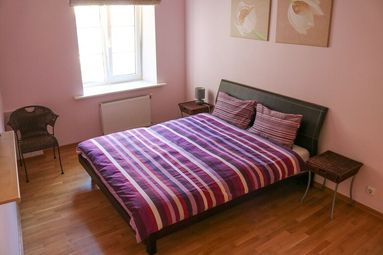 Great Apartment Near Town Hall