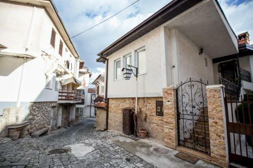 Apartment Tilevi