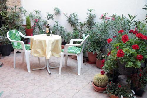 Apartment Tilevi