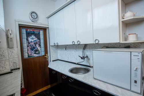 Apartment Tilevi