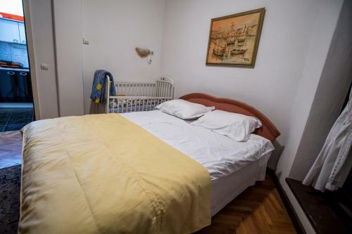 Apartment Tilevi