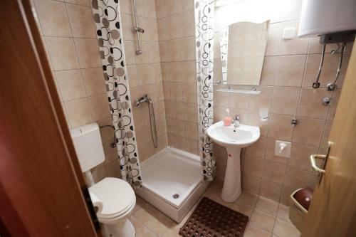 Hostal Bakal Apartments