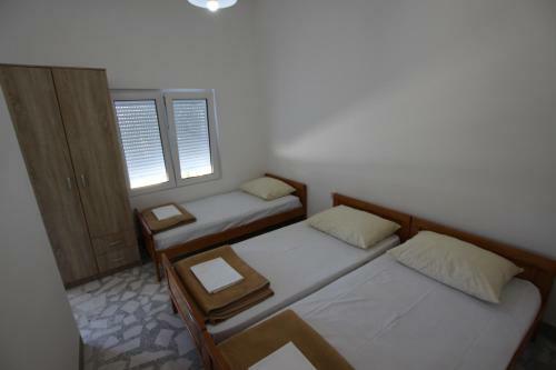 Apartment Ts