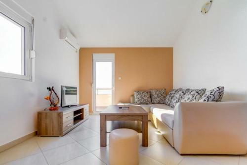 Apartments Rajovic