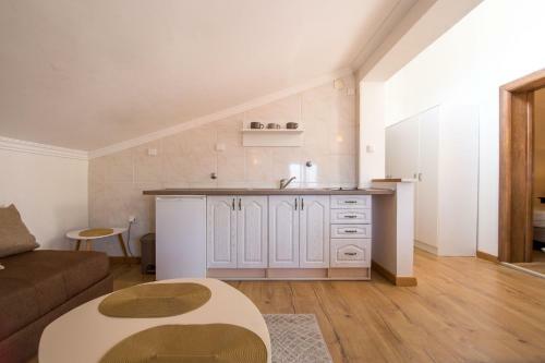 Apartments Villa Jovovic