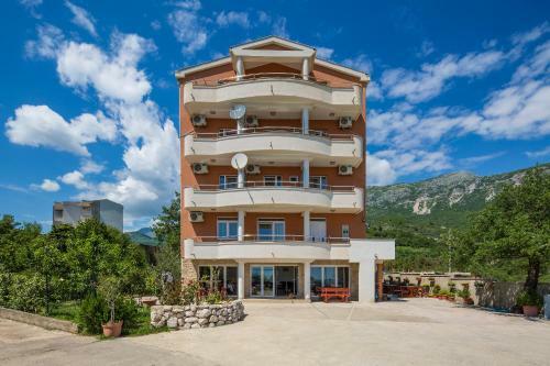 Bed & Breakfast Guest House Villa Ivanovic