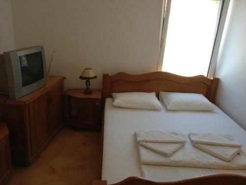 Aparthotel Apartments De Lara