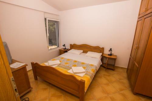 Aparthotel Apartments De Lara