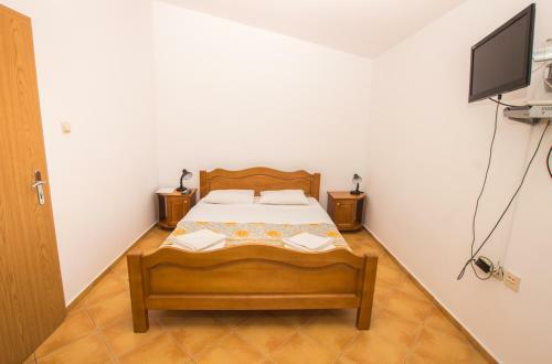 Aparthotel Apartments De Lara