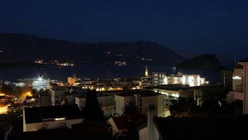 Hostal Guest House Villa Jovana