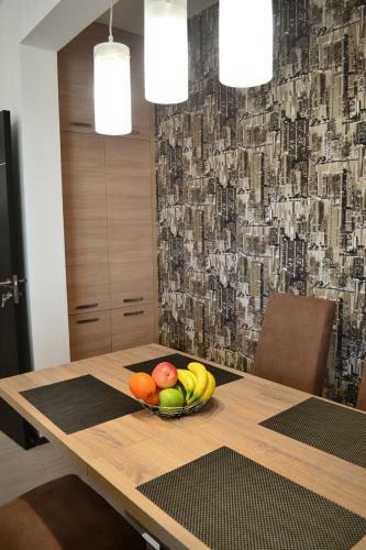 Crystal Apartment 2