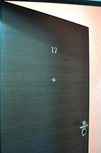 Crystal Apartment 2