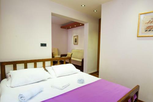 Hostal Guest House Vila Centar