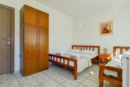 Hostal Rooms And Apartments Oregon