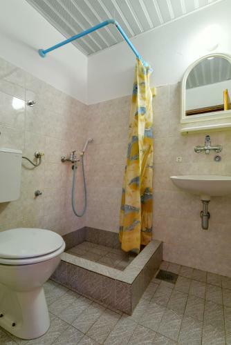 Hostal Rooms And Apartments Oregon
