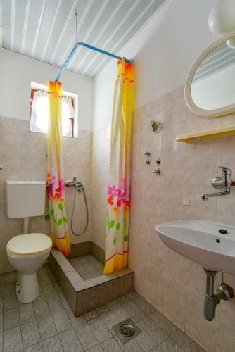 Hostal Rooms And Apartments Oregon