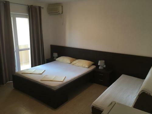 Hostal Pero Becici Apartments