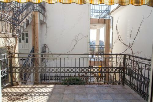 Lira Apartment
