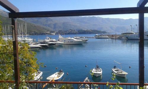 Hostal Apartmani Vila Marija