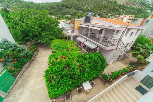Apartmani Montemare