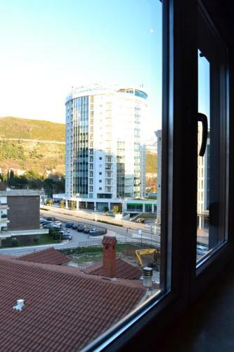 Crystal Apartment