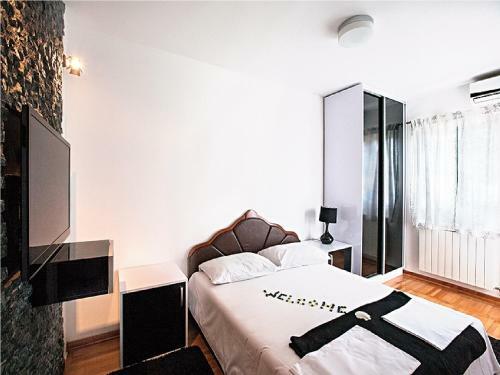 Apartamentos Klaris Guest House