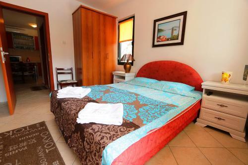 Apartamentos Klaris Guest House