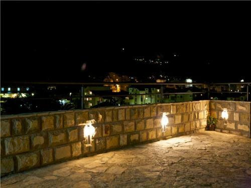 Apartamentos Klaris Guest House
