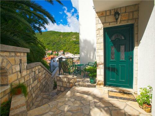 Apartamentos Klaris Guest House