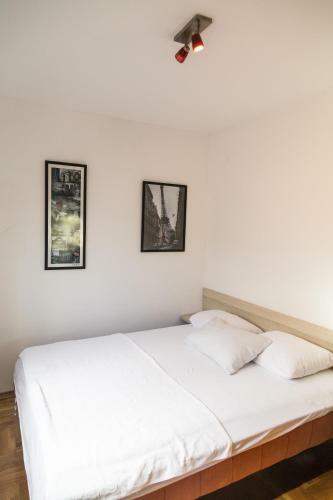 Apartments J & M