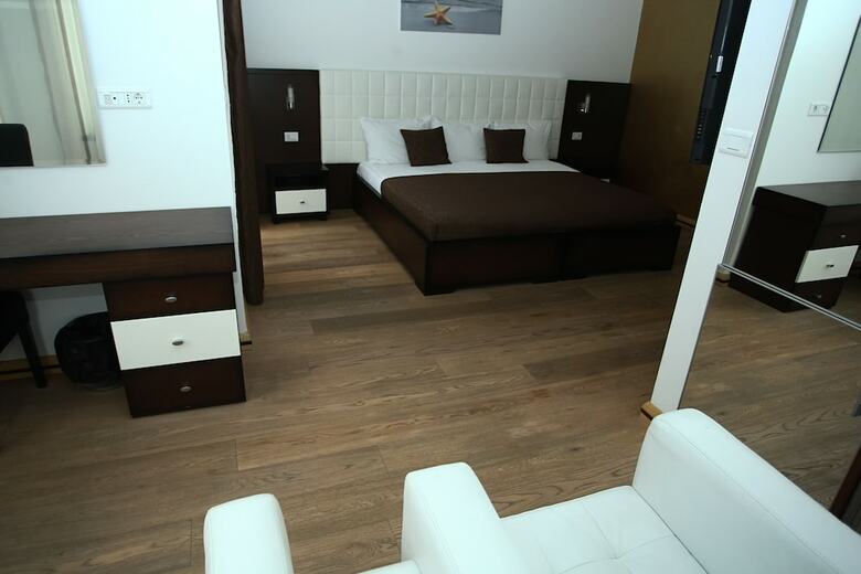 Sky View Luxury Apartments