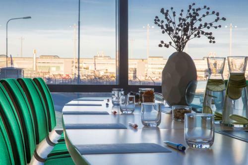 Hotel Park Inn By Radisson Oslo Airport