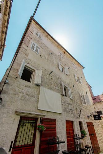Old Town Museum Square Apartment