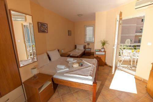 Adzic Apartments