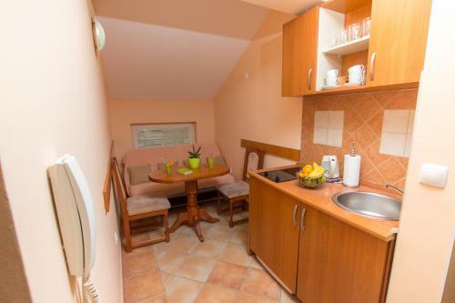 Adzic Apartments