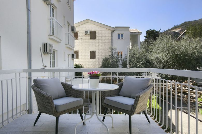 Marinero Apartments