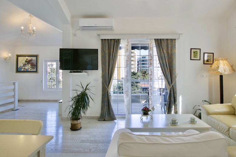 Marinero Apartments