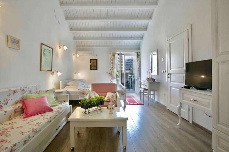 Marinero Apartments