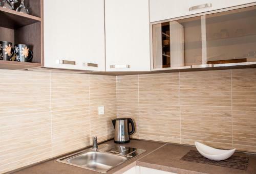 Azzuro Lux Apartments