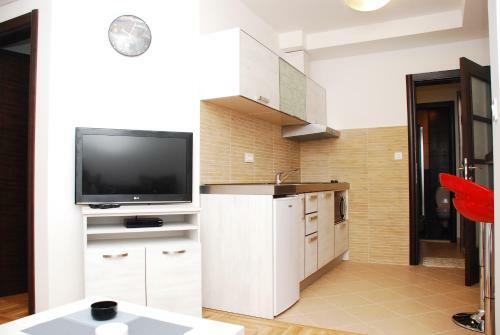 Azzuro Lux Apartments