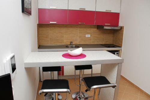 Azzuro Lux Apartments