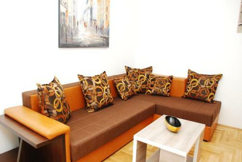 Azzuro Lux Apartments