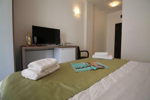 Hostal Le Marc Guest House