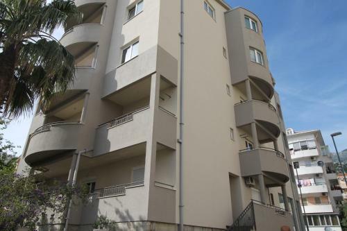 Hostal Le Marc Guest House