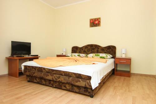 Hostal Savija Becici Rooms