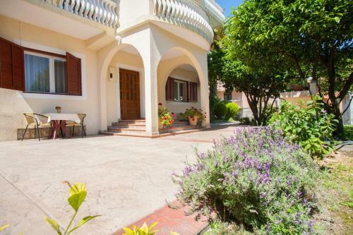 Apartamento Vila Mitrovic